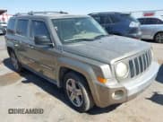 ✅ 2007 Jeep Patriot Limited • VIN: 1J8FT48W87D401616 • Lot: 42515210. Listed on IAAI with 275,684 mi. Free auction sales archive from the USA and detailed vehicle history report at DreamBid. Image 1.