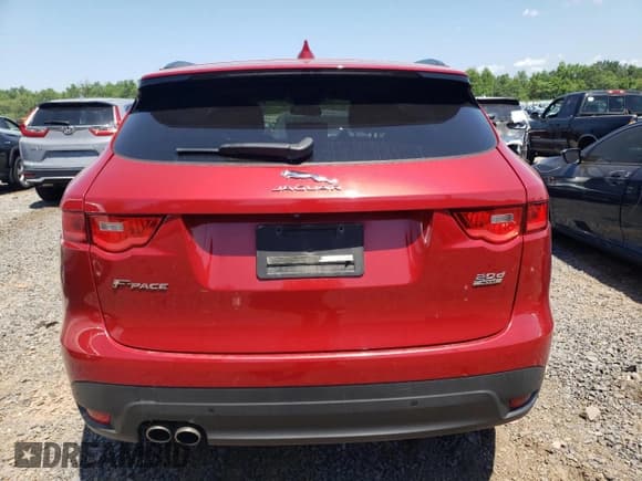 ✅ 2018 Jaguar F-Pace 20d R-Sport • VIN: SADCL2FNXJA260327 • Lot: 62607295. Listed on Copart with 157,188 mi. Free auction sales archive from the USA and detailed vehicle history report at DreamBid. Image 6.