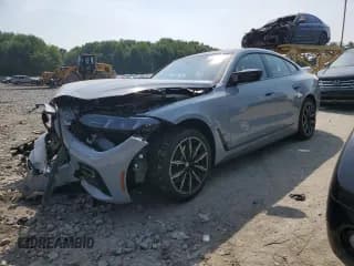 ✅ 2025 BMW i4 M50 • VIN: WBY33HD05SFU67216 • Lot: 60873365. Wystawiony na Copart z przebiegiem 333 mil. Bezpłatny archiwum sprzedaży aukcyjnych z USA i szczegółowy raport historii pojazdu na DreamBid. Zdjęcie 1.