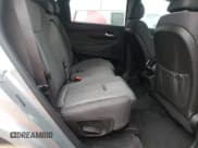 ✅ 2020 Hyundai Santa Fe SE • VIN: 5NMS23AD3LH252044 • Lot: 73371542. Wystawiony na Copart z przebiegiem 19 978 mil. Bezpłatny archiwum sprzedaży aukcyjnych z USA i szczegółowy raport historii pojazdu na DreamBid. Zdjęcie 11.