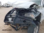 ✅ 2019 Chevrolet Silverado 2500HD LT • VIN: 1GC1KSEG3KF123629 • Lot: 41554328. Wystawiony na IAAI z przebiegiem Nie podano. Bezpłatny archiwum sprzedaży aukcyjnych z USA i szczegółowy raport historii pojazdu na DreamBid. Zdjęcie 6.