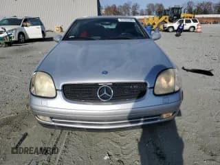 ✅ 1998 Mercedes-Benz SLK 230/320 • VIN: WDBKK47F1WF061219 • Лот: 91655165. Опубликован ранее на Copart с пробегом 195 818 миль. Бесплатный доступ к архиву аукционных продаж из США и подробный отчёт об истории автомобиля на DreamBid. Изображение 5.