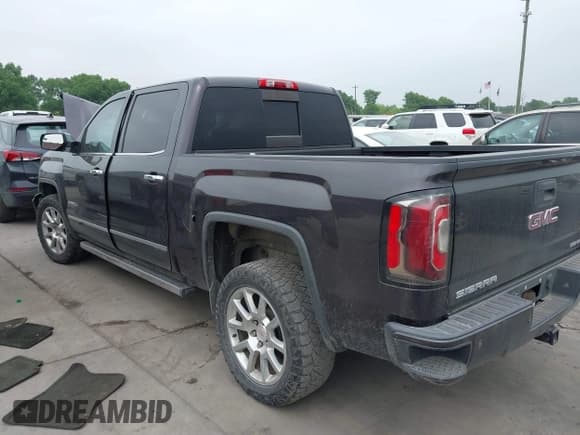 ✅ 2016 GMC Sierra 1500 Denali • VIN: 3GTP1PEC3GG190647 • Lot: 41933094. Listed on IAAI with 161,125 mi. Free auction sales archive from the USA and detailed vehicle history report at DreamBid. Image 3.