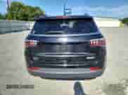 2020 Jeep Compass Latitude с VIN 3C4NJCBBXLT224774, выставлен на аукционе Copart как лот 65712475 с пробегом 86 793 миль миль и Списание • Salvage title. История ставок и продаж доступна на DreamBid. Изображение 6.