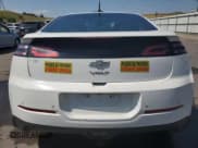 ✅ 2013 Chevrolet Volt • VIN: 1G1RD6E42DU103955 • Lot: 62952324. Wystawiony na Copart z przebiegiem 197 231 mil. Bezpłatny archiwum sprzedaży aukcyjnych z USA i szczegółowy raport historii pojazdu na DreamBid. Zdjęcie 6.