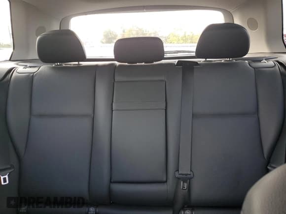 ✅ 2015 Mercedes-Benz GLK 350 • VIN: WDCGG8JB6FG438282 • Лот: 84364245. Опубликован ранее на Copart с пробегом 66 757 миль. Бесплатный доступ к архиву аукционных продаж из США и подробный отчёт об истории автомобиля на DreamBid. Изображение 10.