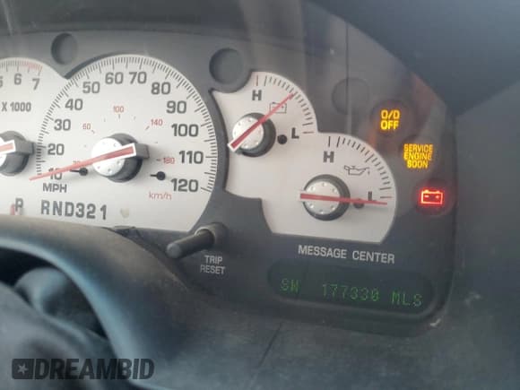 ✅ 2002 Mercury Mountaineer • VIN: 4M2DU86W92UJ26086 • Lot: 46893515. Wystawiony na Copart z przebiegiem 177 330 mil. Bezpłatny archiwum sprzedaży aukcyjnych z USA i szczegółowy raport historii pojazdu na DreamBid. Zdjęcie 9.