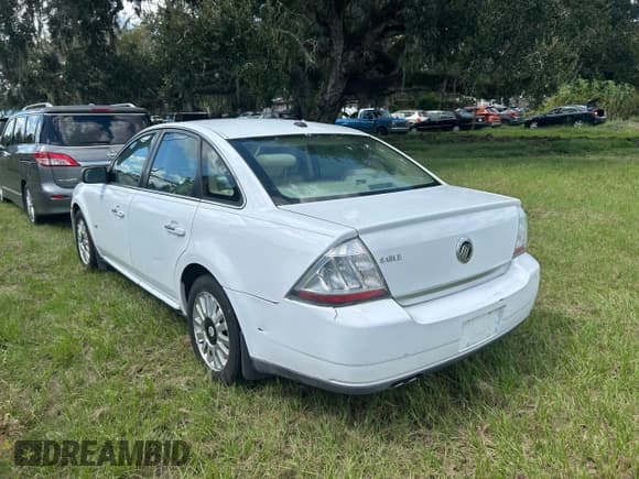 ✅ 2008 Mercury Sable • VIN: 1MEHM40W88G622317 • Лот: 86323345. Опубликован ранее на Copart с пробегом 198 935 миль. Бесплатный доступ к архиву аукционных продаж из США и подробный отчёт об истории автомобиля на DreamBid. Изображение 3.