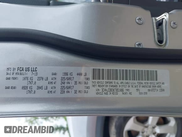 ✅ 2019 Jeep Compass Latitude • VIN: 3C4NJCBB3KT851086 • Lot: 42248059. Listed on IAAI with 149,351 mi. Free auction sales archive from the USA and detailed vehicle history report at DreamBid. Image 9.