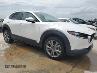 ✅ 2022 Mazda CX-30 S Carbon Edition • VIN: 3MVDMBCLXNM417801 • Lot: 61928724. Wystawiony na Copart z przebiegiem Nie podano. Bezpłatny archiwum sprzedaży aukcyjnych z USA i szczegółowy raport historii pojazdu na DreamBid. Zdjęcie 4.
