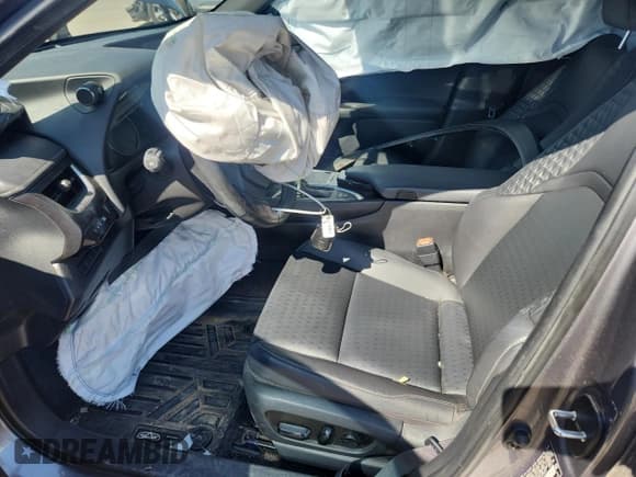 ✅ 2020 Lexus UX 250h • VIN: JTHX9JBH7L2030097 • Lot: 85845925. Wystawiony na Copart z przebiegiem 84 613 mil. Bezpłatny archiwum sprzedaży aukcyjnych z USA i szczegółowy raport historii pojazdu na DreamBid. Zdjęcie 7.