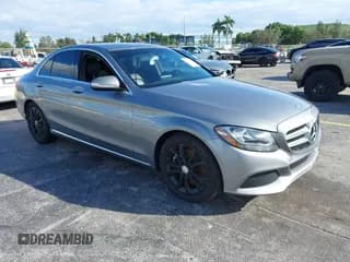 ✅ 2015 Mercedes-Benz C 300 • VIN: 55SWF4JBXFU075572 • Lot: 43519334. Listed on IAAI with 60,524 mi. Free auction sales archive from the USA and detailed vehicle history report at DreamBid. Image 1.