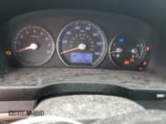 ✅ 2011 Hyundai Santa Fe GLS • VIN: 5XYZGDAG2BG019619 • Lot: 86691604. Listed on Copart with 125,338 mi. Free auction sales archive from the USA and detailed vehicle history report at DreamBid. Image 9.