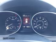 ✅ 2017 Hyundai Santa Fe SE • VIN: KM8SN4HF0HU217798 • Лот: 41349694. Опубликован ранее на IAAI с пробегом 73 020 миль. Бесплатный доступ к архиву аукционных продаж из США и подробный отчёт об истории автомобиля на DreamBid. Изображение 7.