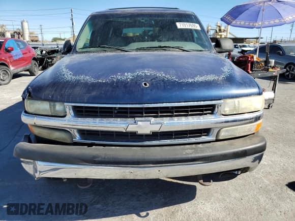 ✅ 2000 Chevrolet Suburban LS • VIN: 3GNEC16T7YG229228 • Lot: 71917695. Listed on Copart with 190,311 mi. Free auction sales archive from the USA and detailed vehicle history report at DreamBid. Image 5.