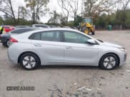 ✅ 2020 Hyundai Ioniq Blue • VIN: KMHC65LC2LU225981 • Lot: 40965219. Wystawiony na IAAI z przebiegiem 55 000 mil. Bezpłatny archiwum sprzedaży aukcyjnych z USA i szczegółowy raport historii pojazdu na DreamBid. Zdjęcie 13.