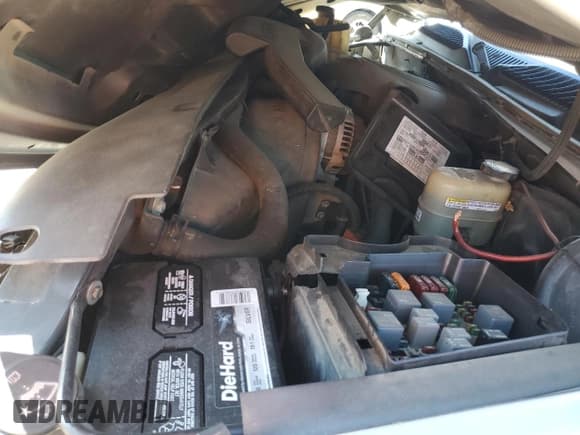 ✅ 2002 GMC Yukon SLE • VIN: 1GKEC13V52R179522 • Lot: 63090714. Wystawiony na Copart z przebiegiem 195 885 mil. Bezpłatny archiwum sprzedaży aukcyjnych z USA i szczegółowy raport historii pojazdu na DreamBid. Zdjęcie 12.