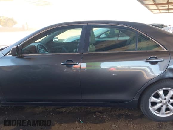 ✅ 2011 Toyota Camry LE • VIN: 4T1BF3EK8BU201199 • Лот: 43485746. Опубликован ранее на IAAI с пробегом 197 084 миль. Бесплатный доступ к архиву аукционных продаж из США и подробный отчёт об истории автомобиля на DreamBid. Изображение 14.