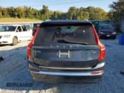 ✅ 2024 Volvo XC90 Plus Bright Theme • VIN: YV4062PE4R1162228 • Lot: 86220845. Wystawiony na Copart z przebiegiem 55 234 mil. Bezpłatny archiwum sprzedaży aukcyjnych z USA i szczegółowy raport historii pojazdu na DreamBid. Zdjęcie 6.