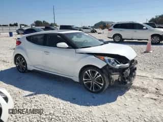 2016 Hyundai Veloster Turbo with VIN KMHTC6AE4GU296124, listed as a Copart auction lot 82507755 with 93,957 mi miles and Salvage title. Bid and sale history available at DreamBid. Image 4.
