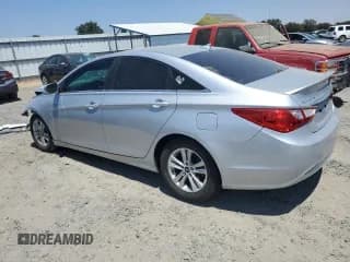 ✅ 2013 Hyundai Sonata GLS • VIN: 5NPEB4AC3DH705822 • Lot: 63924984. Listed on Copart with 109,229 mi. Free auction sales archive from the USA and detailed vehicle history report at DreamBid. Image 2.