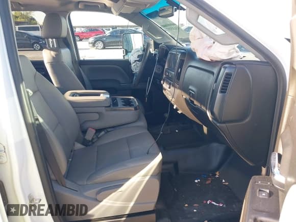 ✅ 2019 Chevrolet Silverado 2500HD Work Truck • VIN: 1GC1KREG5KF269412 • Лот: 43655197. Опубликован ранее на IAAI с пробегом 141 150 миль. Бесплатный доступ к архиву аукционных продаж из США и подробный отчёт об истории автомобиля на DreamBid. Изображение 5.