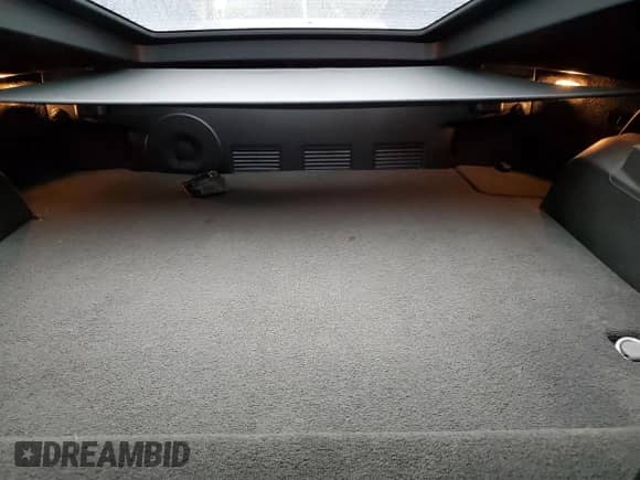 2019 Chevrolet Corvette Z06 2LZ с VIN 1G1YS2D65K5604990, выставлен на аукционе Copart как лот 72580304 с пробегом 15 582 миль миль и Списание • Salvage title. История ставок и продаж доступна на DreamBid. Изображение 10.