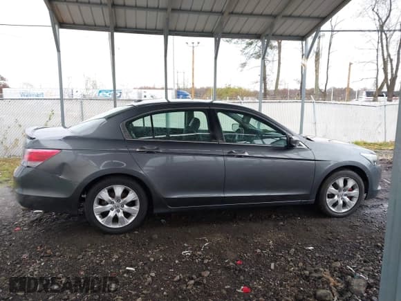 ✅ 2009 Honda Accord EX-L • VIN: 1HGCP26829A136396 • Lot: 43766182. Wystawiony na IAAI z przebiegiem 157 094 mil. Bezpłatny archiwum sprzedaży aukcyjnych z USA i szczegółowy raport historii pojazdu na DreamBid. Zdjęcie 13.