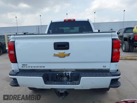 ✅ 2016 Chevrolet Silverado 2500HD LT • VIN: 1GC1KVE86GF270450 • Лот: 42439752. Опубликован ранее на IAAI с пробегом 174 476 миль. Бесплатный доступ к архиву аукционных продаж из США и подробный отчёт об истории автомобиля на DreamBid. Изображение 17.