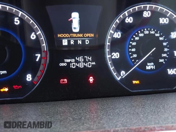 ✅ 2013 Hyundai Equus Signature • VIN: KMHGH4JH4DU057959 • Lot: 43066787. Listed on IAAI with 104,840 mi. Free auction sales archive from the USA and detailed vehicle history report at DreamBid. Image 7.