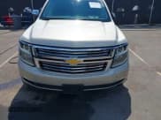 ✅ 2015 Chevrolet Suburban LTZ • VIN: 1GNSKKKC2FR509864 • Lot: 43233537. Wystawiony na IAAI z przebiegiem 241 210 mil. Bezpłatny archiwum sprzedaży aukcyjnych z USA i szczegółowy raport historii pojazdu na DreamBid. Zdjęcie 12.