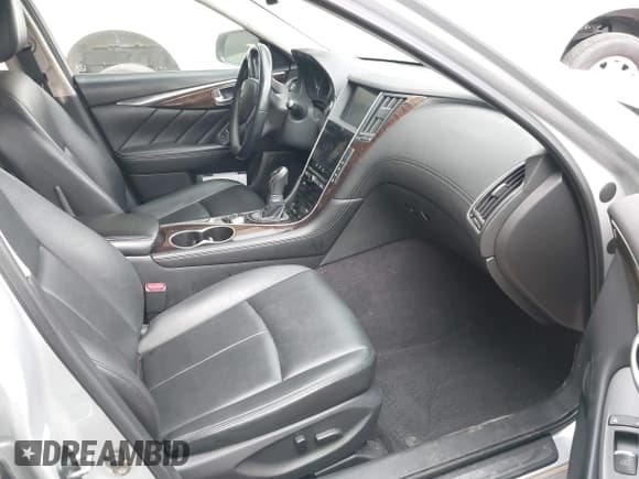 ✅ 2018 Infiniti Q50 Luxe • VIN: JN1EV7AP7JM363629 • Lot: 43471597. Listed on IAAI with 127,102 mi. Free auction sales archive from the USA and detailed vehicle history report at DreamBid. Image 5.