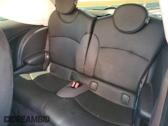 2009 MINI Hardtop with VIN WMWMF33549TU71215, listed as a Copart auction lot 62721075 with 141,040 mi miles and Non repairable. Bid and sale history available at DreamBid. Image 10.