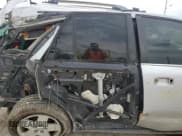 ✅ 2006 Saturn VUE • VIN: 5GZCZ53436S885319 • Lot: 61438045. Wystawiony na Copart z przebiegiem Nie podano. Bezpłatny archiwum sprzedaży aukcyjnych z USA i szczegółowy raport historii pojazdu na DreamBid. Zdjęcie 11.