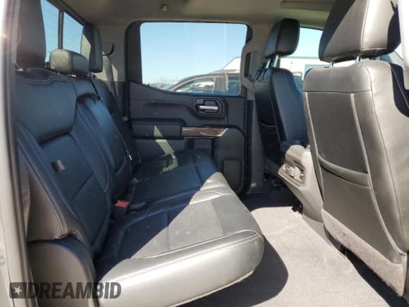 ✅ 2020 Chevrolet Silverado 1500 RST • VIN: 3GCUYEED6LG219533 • Lot: 73179534. Wystawiony na Copart z przebiegiem 81 430 mil. Bezpłatny archiwum sprzedaży aukcyjnych z USA i szczegółowy raport historii pojazdu na DreamBid. Zdjęcie 10.