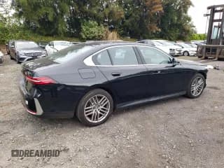 ✅ 2024 BMW 5 Series 530i • VIN: WBA43FJ05RCS02061 • Lot: 86399014. Listed on Copart with 8,398 mi. Free auction sales archive from the USA and detailed vehicle history report at DreamBid. Image 3.