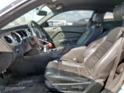 ✅ 2013 Ford Mustang GT • VIN: 1ZVBP8CF0D5244885 • Lot: 85490005. Wystawiony na Copart z przebiegiem 108 200 mil. Bezpłatny archiwum sprzedaży aukcyjnych z USA i szczegółowy raport historii pojazdu na DreamBid. Zdjęcie 7.