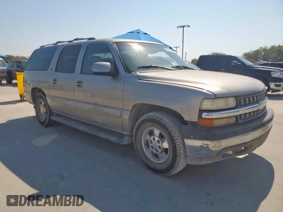✅ 2000 Chevrolet Suburban LS • VIN: 3GNEC16T7YG130716 • Lot: 80518535. Listed on Copart with Not provided. Free auction sales archive from the USA and detailed vehicle history report at DreamBid. Image 4.