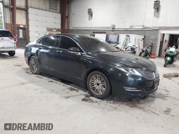 ✅ 2014 Lincoln MKZ • VIN: 3LN6L2J9XER811804 • Lot: 43300043. Wystawiony na IAAI z przebiegiem 122 627 mil. Bezpłatny archiwum sprzedaży aukcyjnych z USA i szczegółowy raport historii pojazdu na DreamBid. Zdjęcie 1.
