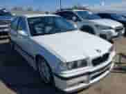 1998 BMW 3 Series M3s z VIN WBSCD9329WEE08863, wystawiony jako IAAI lot #43407514 z przebiegiem 249 369 mil mil oraz . Historia ofert i sprzedaży dostępna na DreamBid. Obrazek 1.