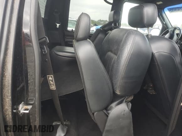 ✅ 2002 Lincoln Blackwood • VIN: 5LTEW05A72KJ01109 • Lot: 44192655. Listed on Copart with Not provided. Free auction sales archive from the USA and detailed vehicle history report at DreamBid. Image 10.