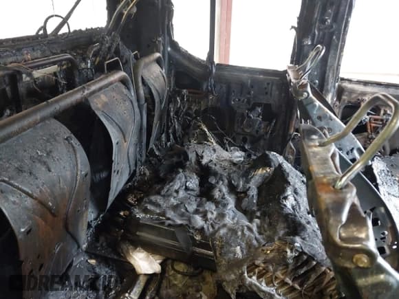 ✅ 2019 Nissan Frontier SL • VIN: 1N6AD0ER7KN881363 • Lot: 42906717. Listed on IAAI with Not provided. Free auction sales archive from the USA and detailed vehicle history report at DreamBid. Image 8.