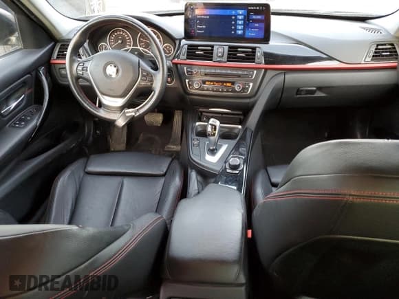 ✅ 2014 BMW 3 Series 320i xDrive • VIN: WBA3C3C50EF985544 • Lot: 91004335. Listed on Copart with 135,876 mi. Free auction sales archive from the USA and detailed vehicle history report at DreamBid. Image 8.