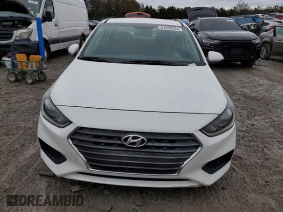 ✅ 2018 Hyundai Accent SEL • VIN: 3KPC24A32JE010092 • Лот: 81588234. Опубликован ранее на Copart с пробегом 89 846 миль. Бесплатный доступ к архиву аукционных продаж из США и подробный отчёт об истории автомобиля на DreamBid. Изображение 5.