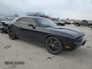 ✅ 2014 Dodge Challenger SXT • VIN: 2C3CDYAG2EH289658 • Lot: 85795924. Wystawiony na Copart z przebiegiem 180 893 mil. Bezpłatny archiwum sprzedaży aukcyjnych z USA i szczegółowy raport historii pojazdu na DreamBid. Zdjęcie 4.