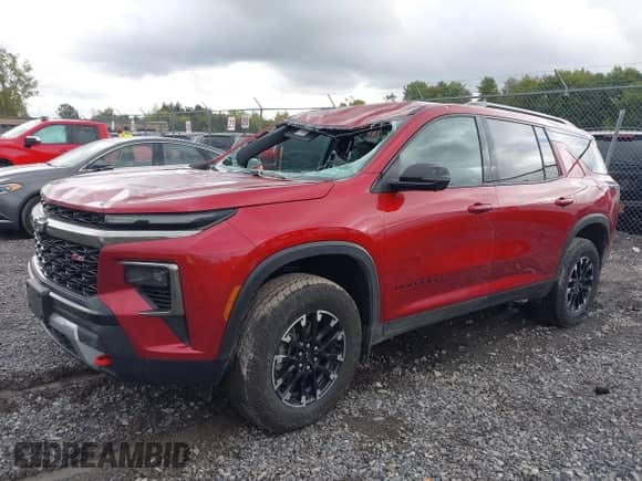 2024 Chevrolet Traverse AWD Z71 with VIN 1GNEVJKS0RJ182972, listed as a IAAI auction lot 43270961 with 20,258 mi miles and . Bid and sale history available at DreamBid. Image 2.