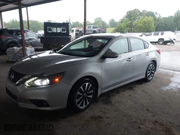 ✅ 2016 Nissan Altima SL • VIN: 1N4AL3AP2GC253067 • Lot: 42529242. Listed on IAAI with 67,462 mi. Free auction sales archive from the USA and detailed vehicle history report at DreamBid. Image 2.