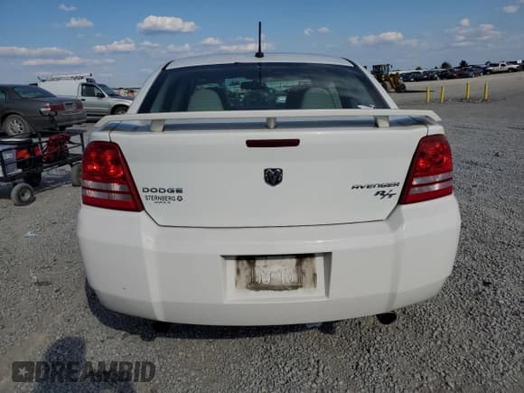 ✅ 2009 Dodge Avenger • VIN: 1B3LC76V19N545626 • Lot: 71909285. Wystawiony na Copart z przebiegiem 195 831 mil. Bezpłatny archiwum sprzedaży aukcyjnych z USA i szczegółowy raport historii pojazdu na DreamBid. Zdjęcie 6.