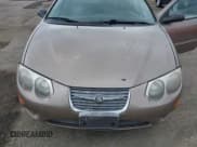 ✅ 2000 Chrysler 300M M • VIN: 2C3HE66GXYH314858 • Lot: 42520582. Wystawiony na IAAI z przebiegiem 189 984 mil. Bezpłatny archiwum sprzedaży aukcyjnych z USA i szczegółowy raport historii pojazdu na DreamBid. Zdjęcie 6.