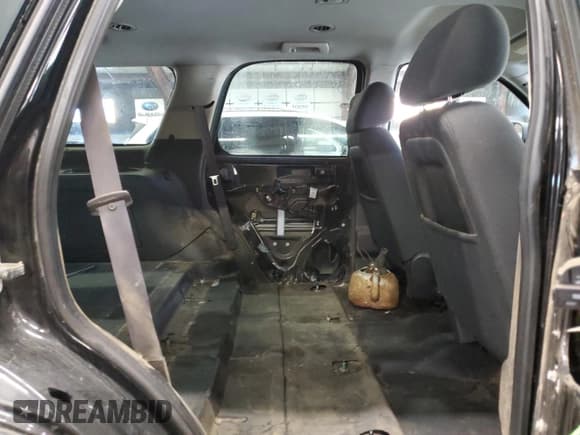 ✅ 2012 Chevrolet Tahoe Commercial • VIN: 1GNLC2E0XCR323147 • Lot: 87489195. Listed on Copart with 204,036 mi. Free auction sales archive from the USA and detailed vehicle history report at DreamBid. Image 11.